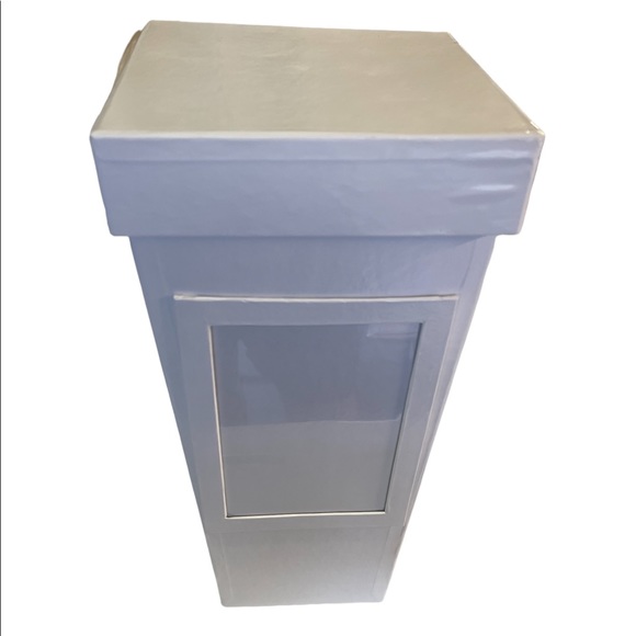 Connoiseur Collection Doll Seymour Mann. - Picture 2 of 8